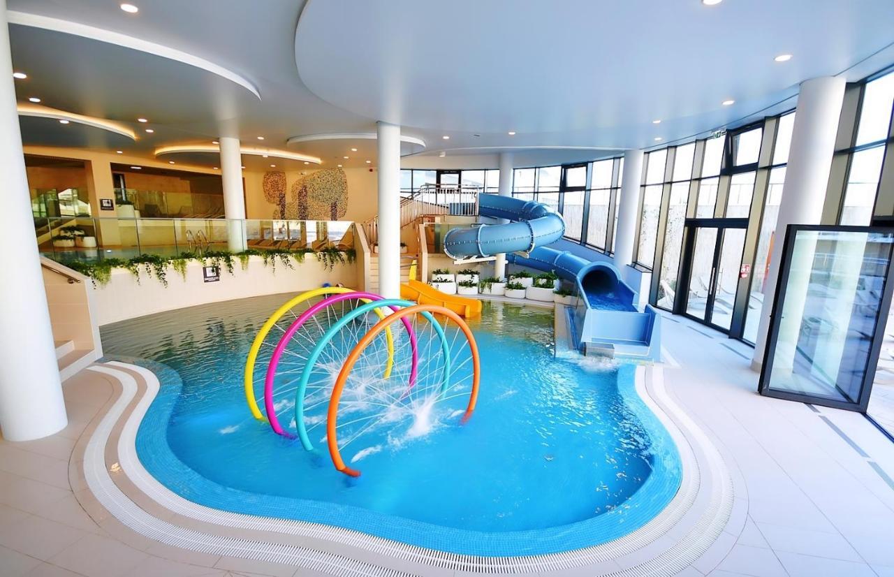 Polanki Aqua Apartamenty Z Basenem I Wellness Idealne Dla Rodzin Kołobrzeg Exteriör bild